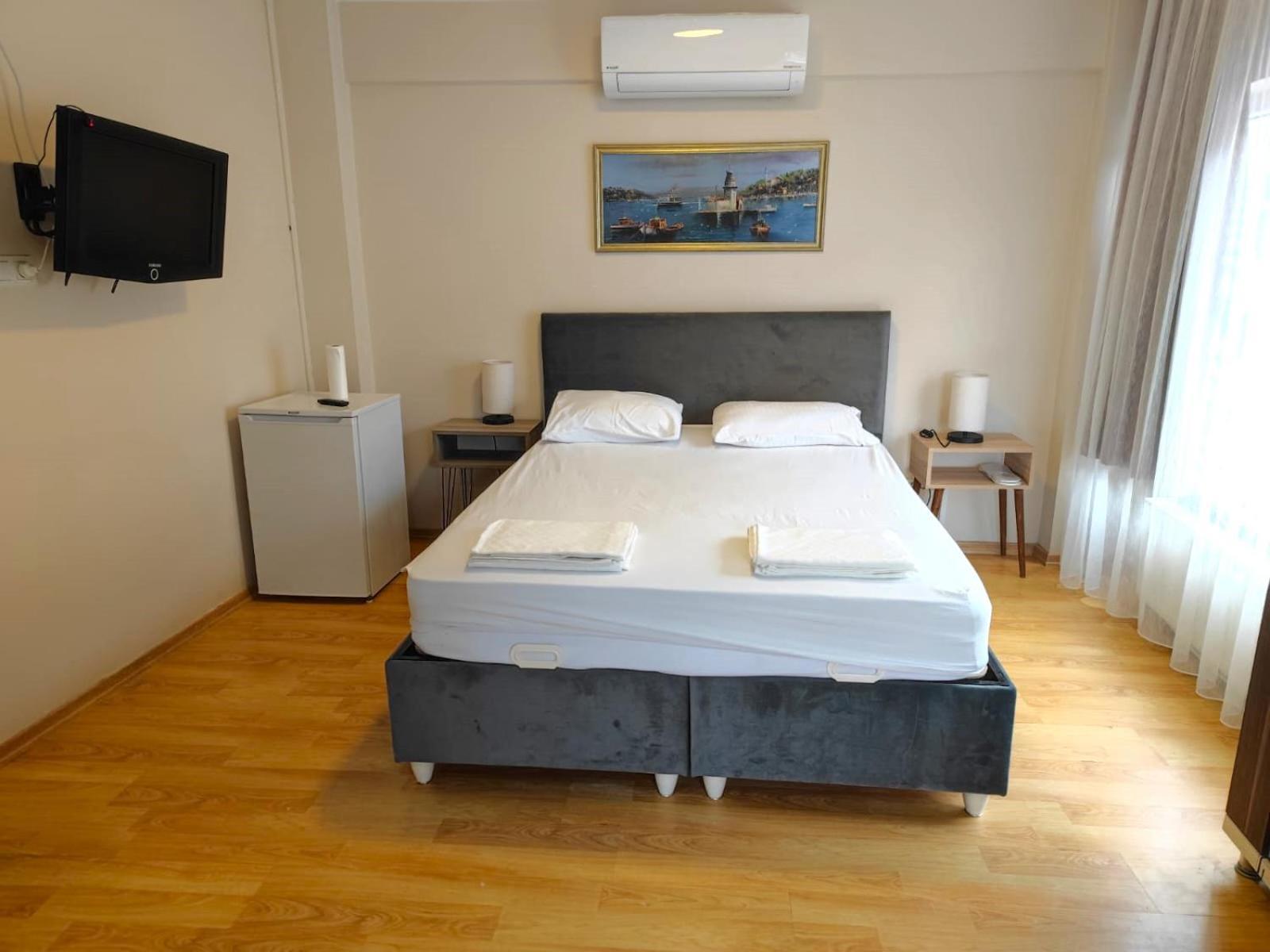 Meydan Pansiyon Uskudar Hotel Истанбул Екстериор снимка